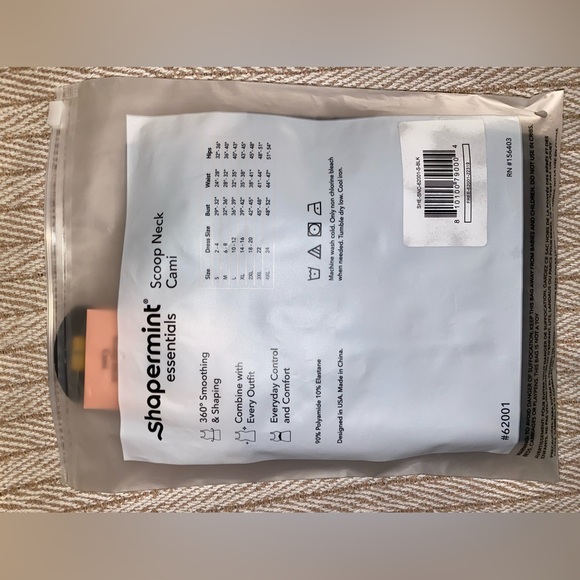 Shapermint Essentials All Day Every Day Scoop Neck Cami - Picture 14 of 14